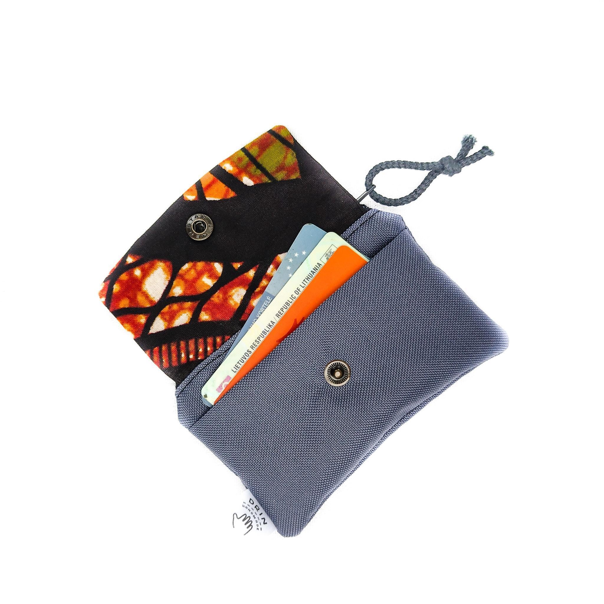 Traveller wallet BLACK HOLE